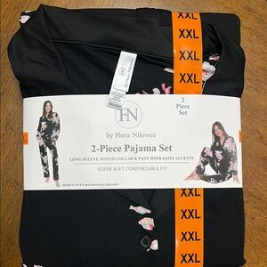 Flora Nikrooz Black Floral Pajama Set XXL